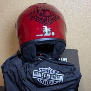 NIB Harley-Davidson Glossy Red Helmet with Dust Bag
